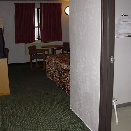 Red Lion Inn And Suites Federal Way Ngoại thất bức ảnh