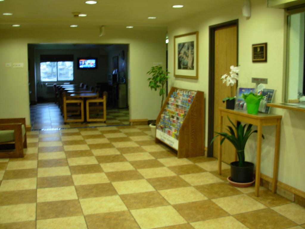 Red Lion Inn And Suites Federal Way Ngoại thất bức ảnh